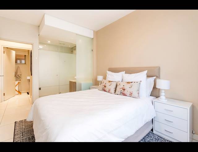 2 BEDROOM APARTMENT TO LET IN ROSEBANK